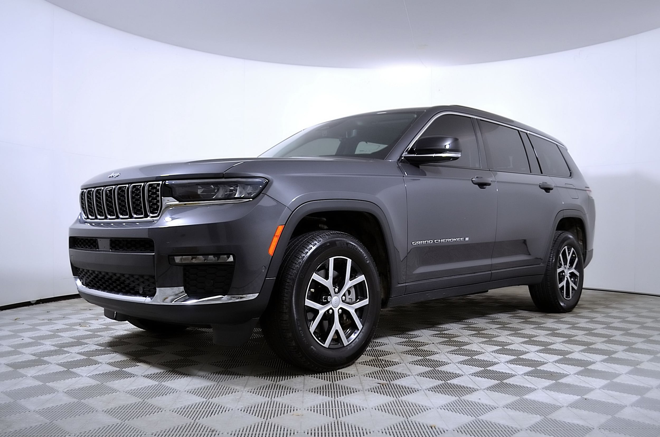 jeep grand cherokee l 2024 1C4RJKBGXR8921585 image jeep grand cherokee l 2024 1C4RJKBGXR8921585 image